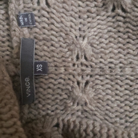 Vince cable knit Wool Blend cardigan - Picture 3 of 4